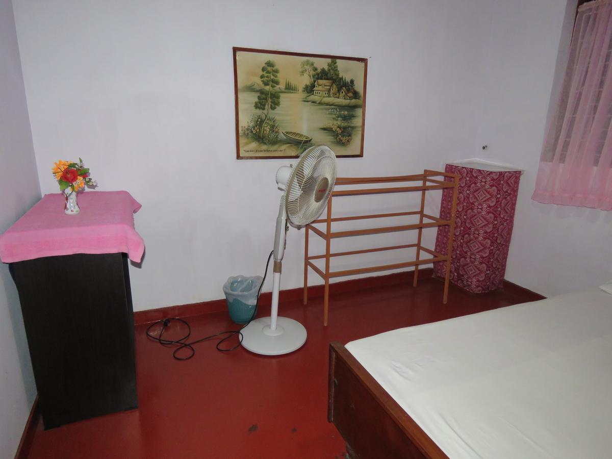 Hikkaduwa Home Stay Exterior photo